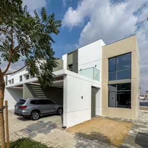 Brand New | Ready to Move in | Single Row